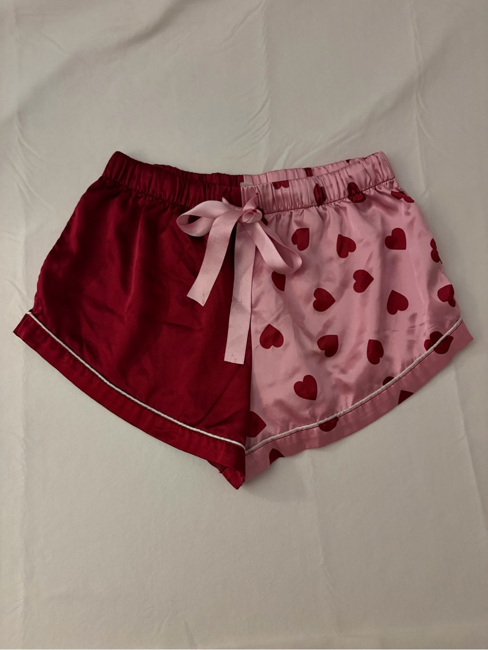 BB Dakota Satin Pink Red Heart Print Pajama Shorts Size Small